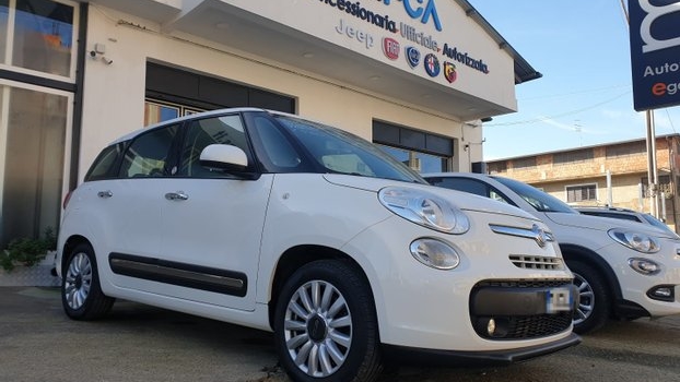 FIAT 500L Living 1.6 Mjet 120CV 7 POSTI Business